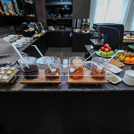 Arium Hotel Баку Екстер'єр фото