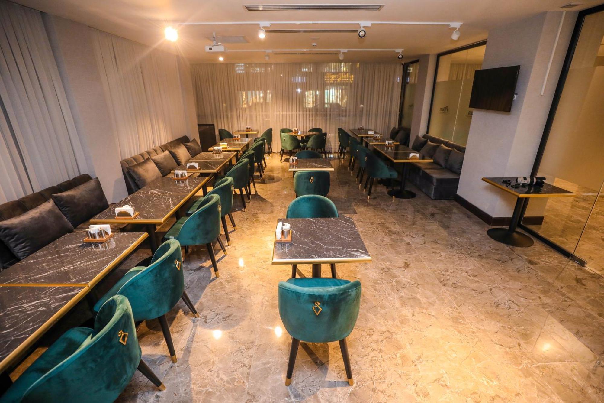 Arium Hotel Баку Екстер'єр фото