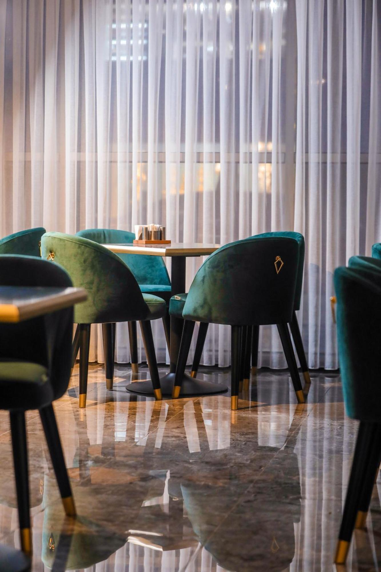 Arium Hotel Баку Екстер'єр фото